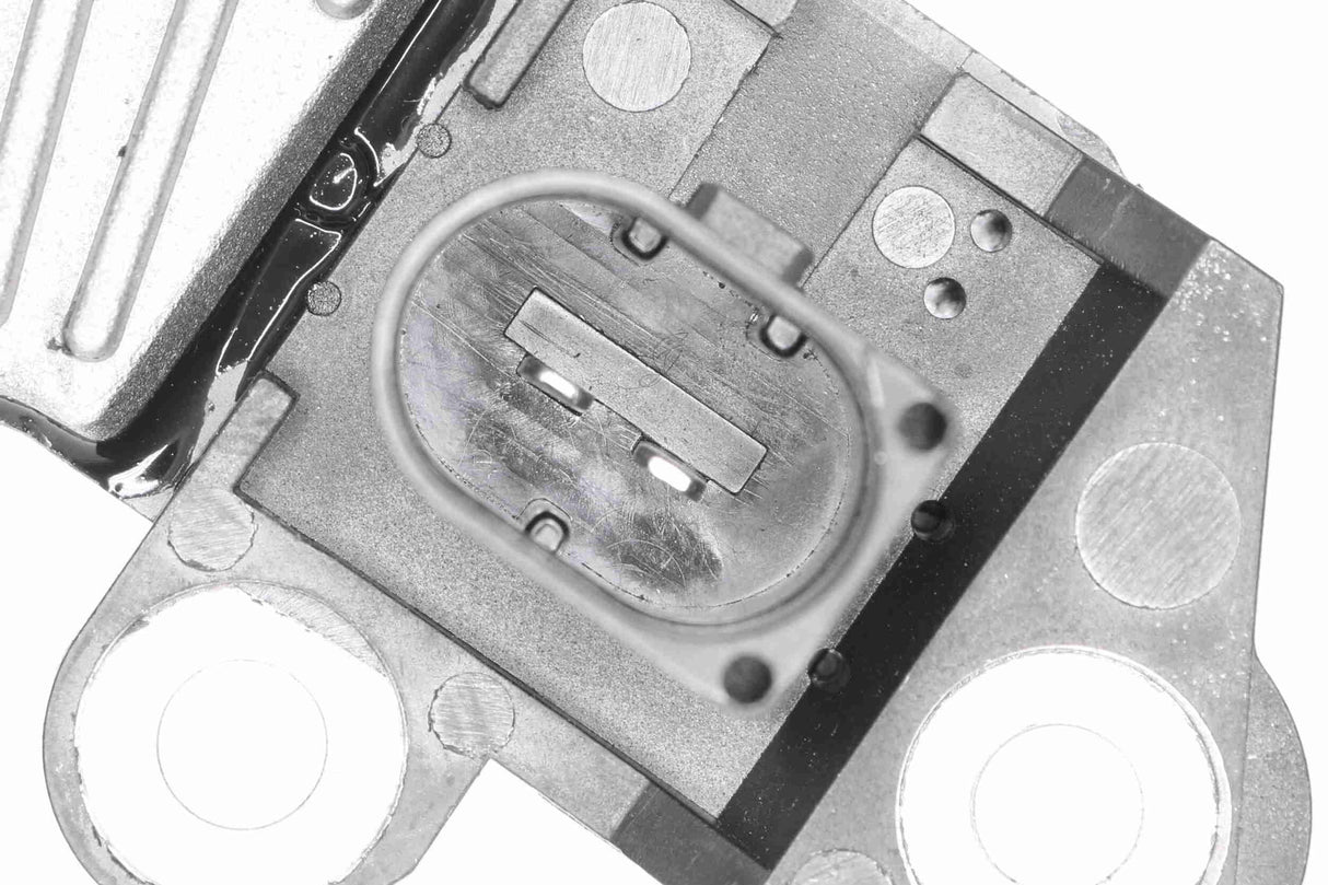 Alternator Regulator - V10-77-1072