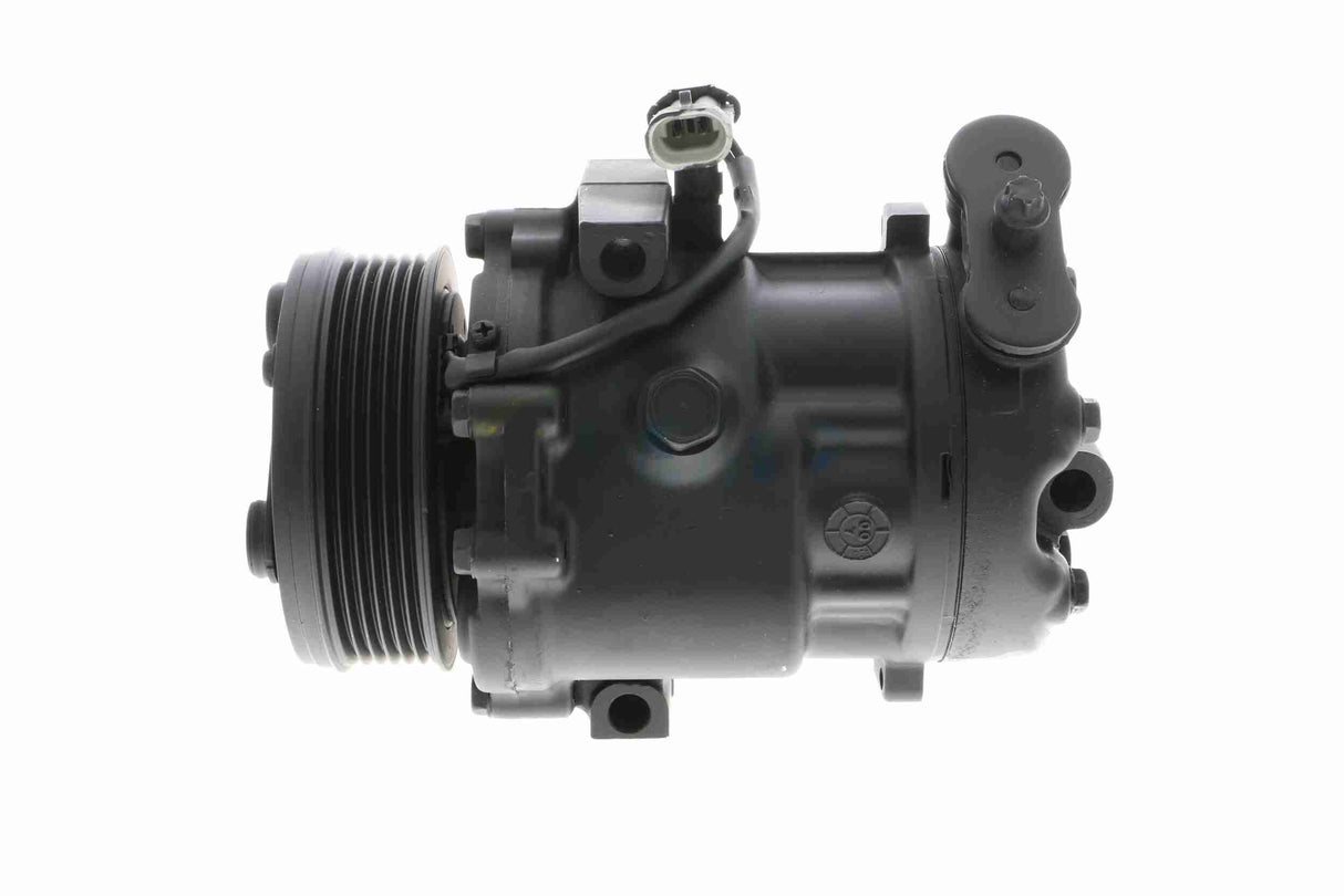 Compressor, air conditioning - V40-15-1031