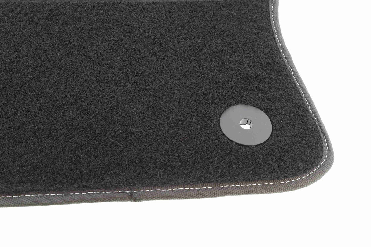 Floor Mat Set - V10-8883