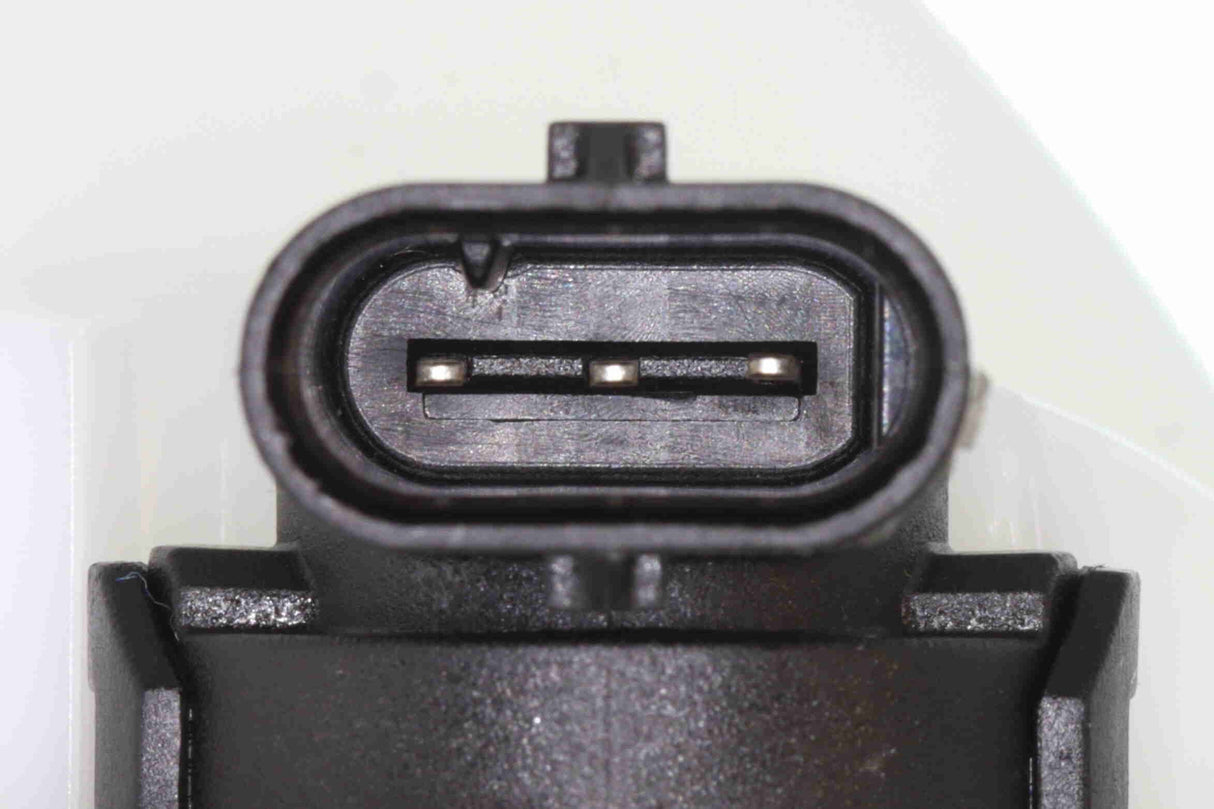 Fuel Pump - V30-09-0135