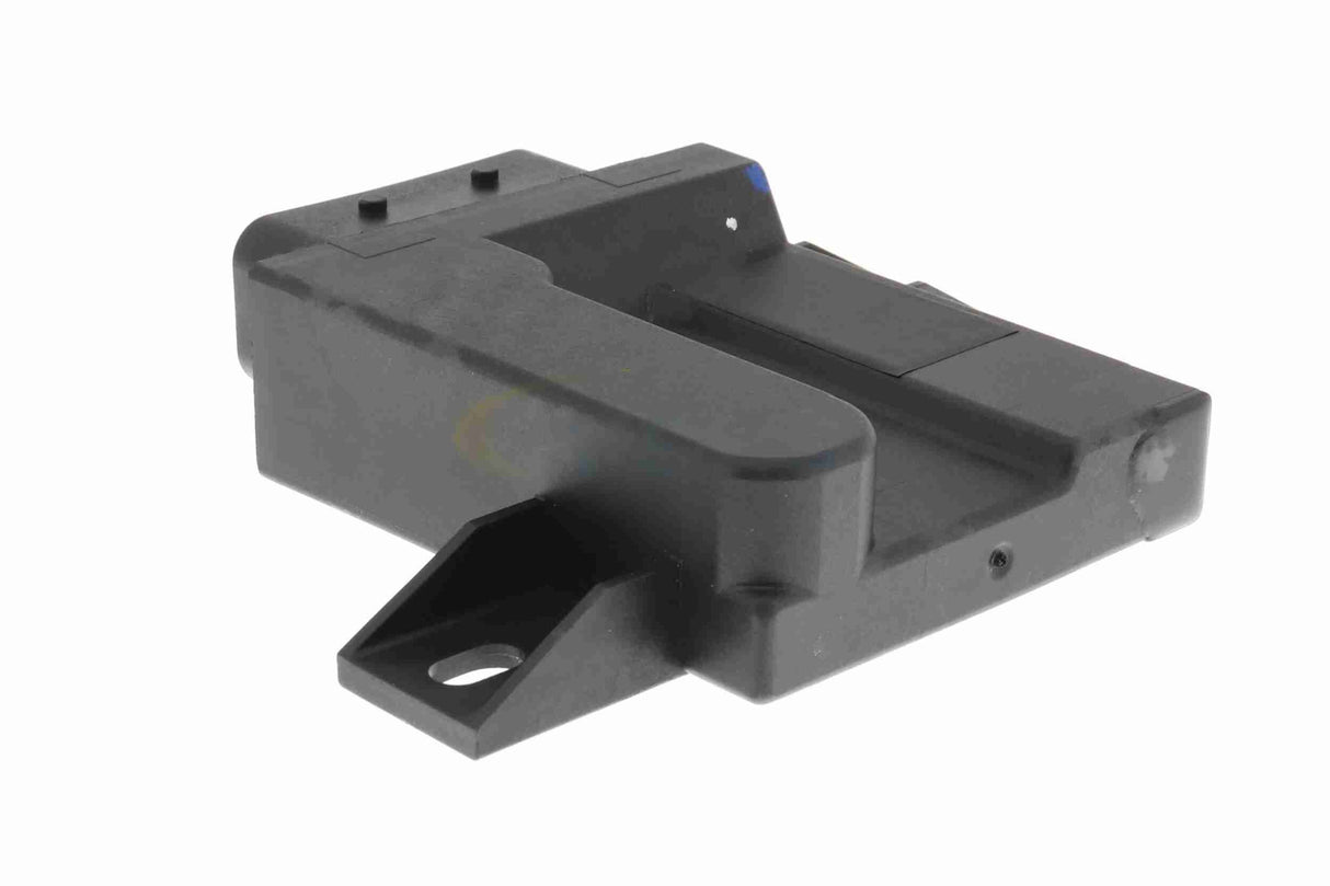 Relay, fuel pump - V15-71-0064