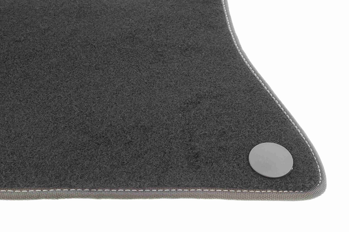 Floor Mat Set - V30-4414