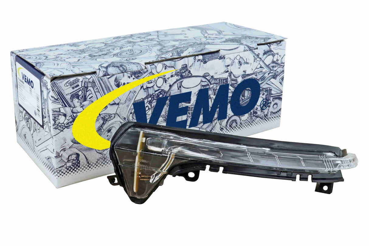 Direction Indicator - V10-84-0064