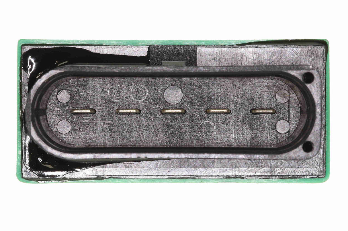 Relay, fuel pump - V15-71-0066