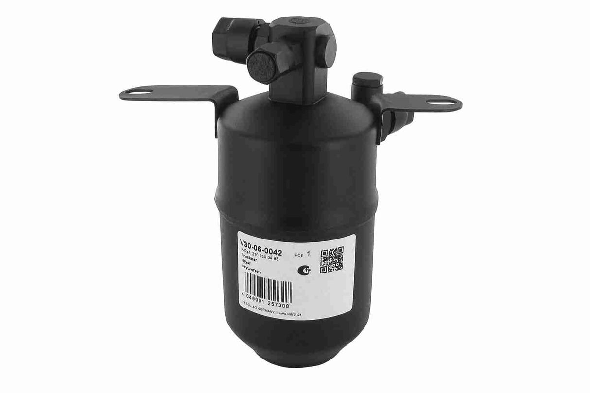 Dryer, air conditioning - V30-06-0042