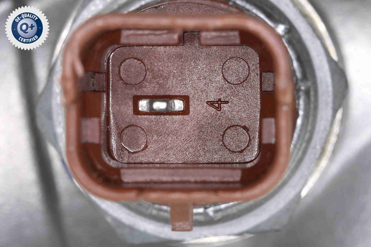 Housing, oil filter - V42-0973