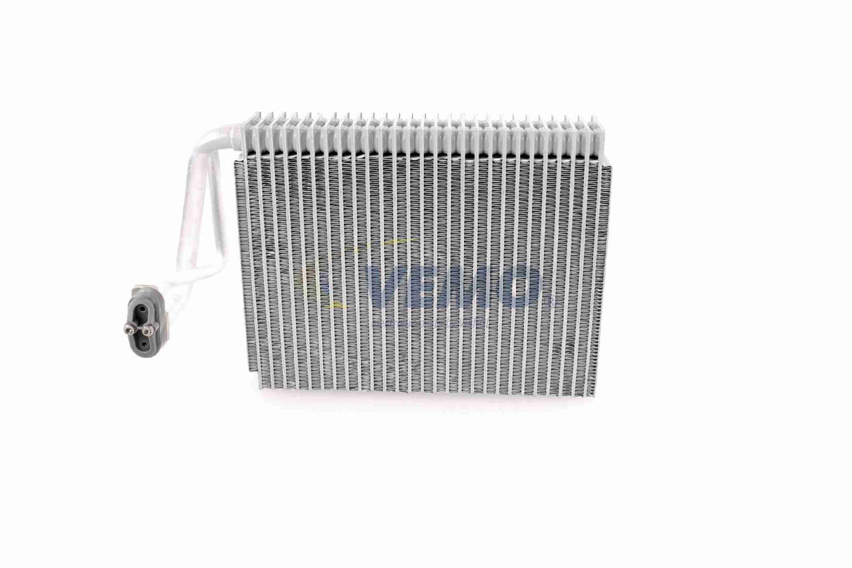 Evaporator, air conditioning - V30-65-0029