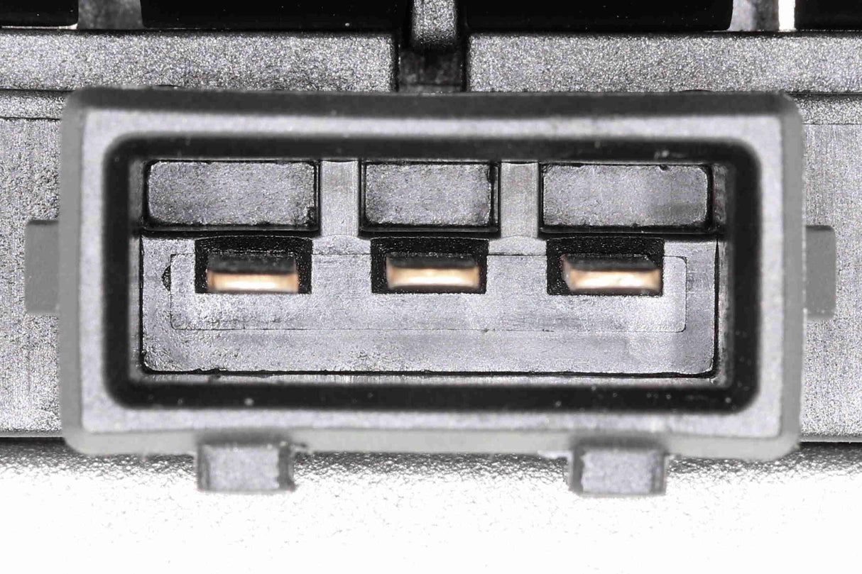 Ignition Coil - V10-70-0010