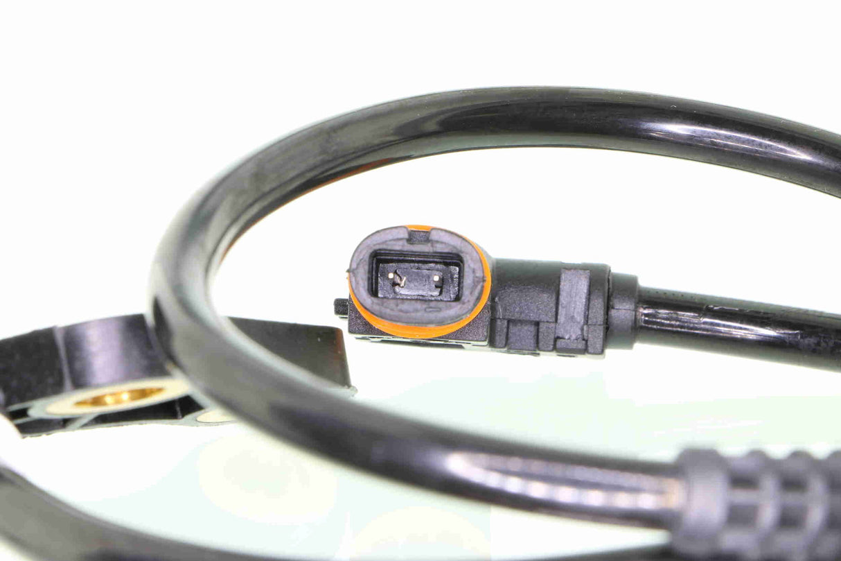 Sensor, wheel speed - V30-72-0170