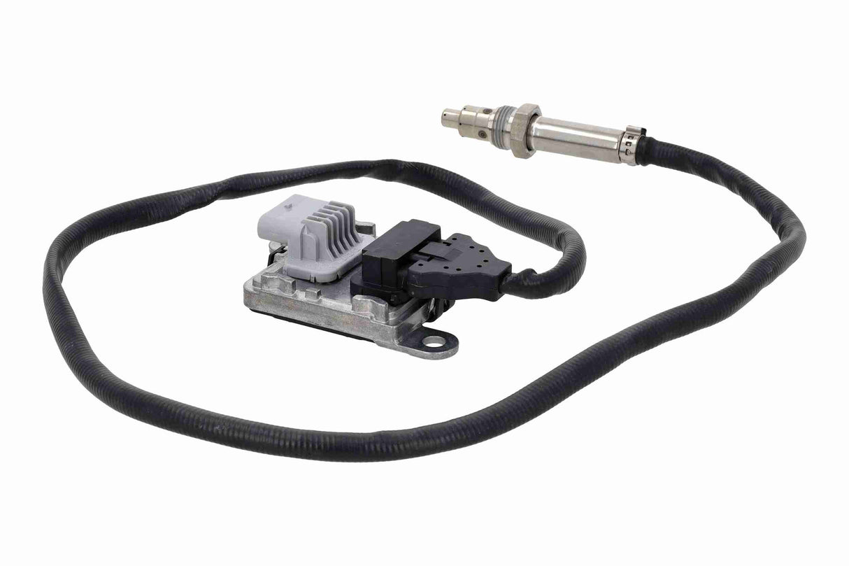 NOx Sensor, urea injection - V40-72-0132