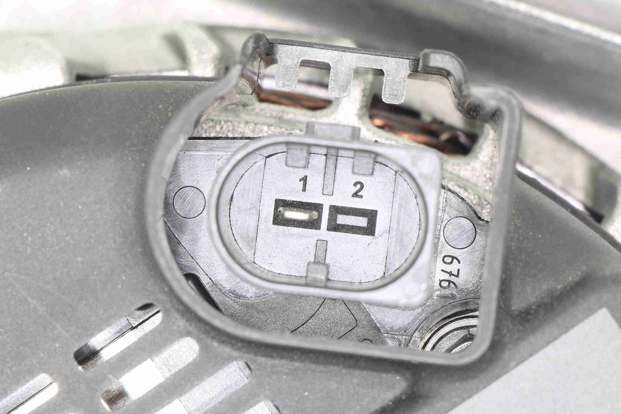 Alternator - V30-13-50046