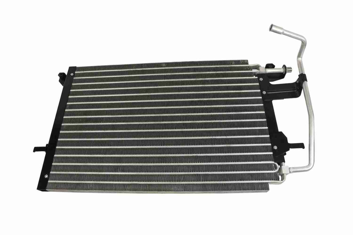 Condenser, air conditioning - V25-62-0007