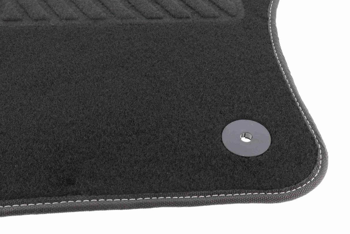 Floor Mat Set - V10-8904