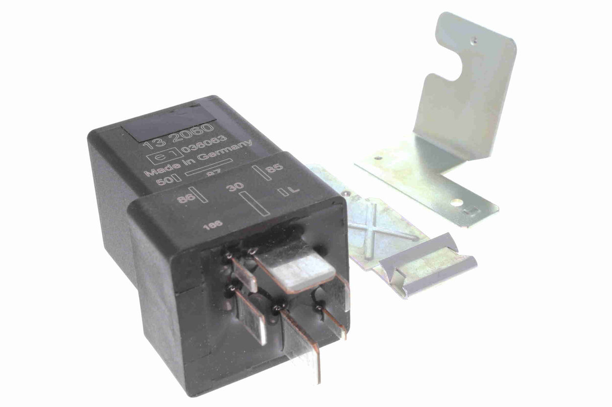 Relay, glow plug system - V40-71-0001