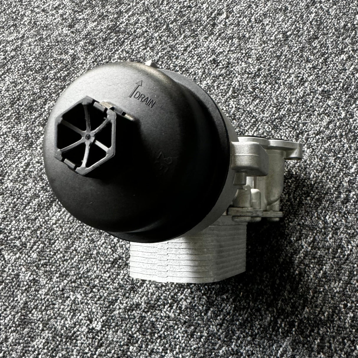 Mini R56 N14 N18 1.6 Cooper S JCW Engine Oil Cooler With Oil Filter Housing