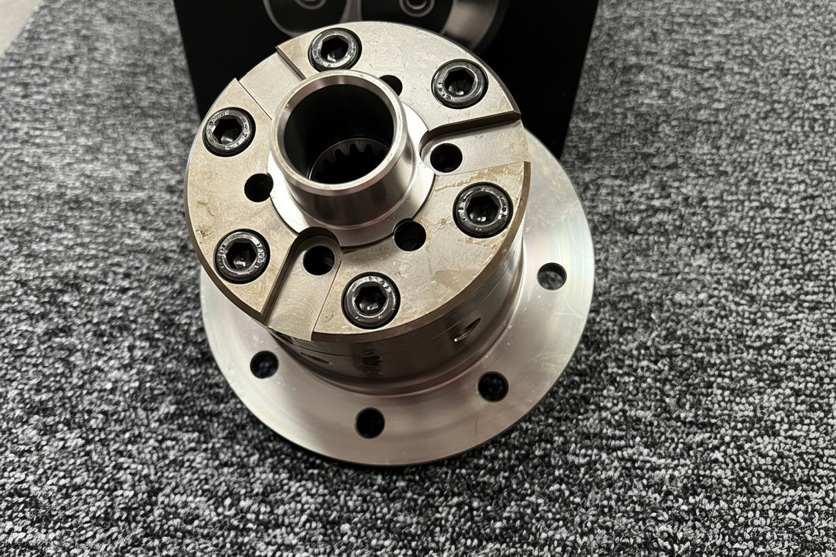 Blackline Ford Capri 2.8i 3.0 GP4 18 Spline Atlas Axle LSD Limited Slip Diff