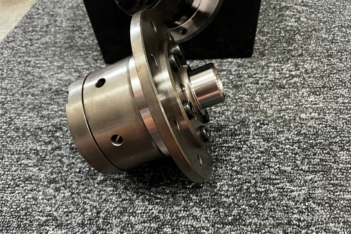 Blackline Atlas Axle LSD Limited Slip Diff 16 Spline - Ford Capri 2.8i 3.0