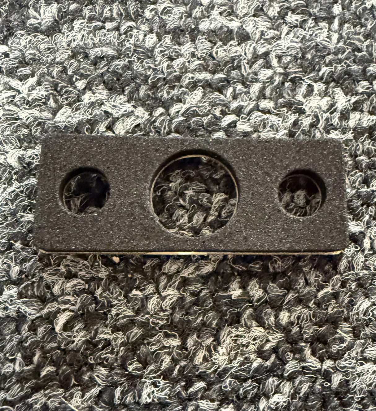 Ford Sierra Sapphire Cosworth 2wd YB Fuel Pressure Regulator Bracket Foam GASKET