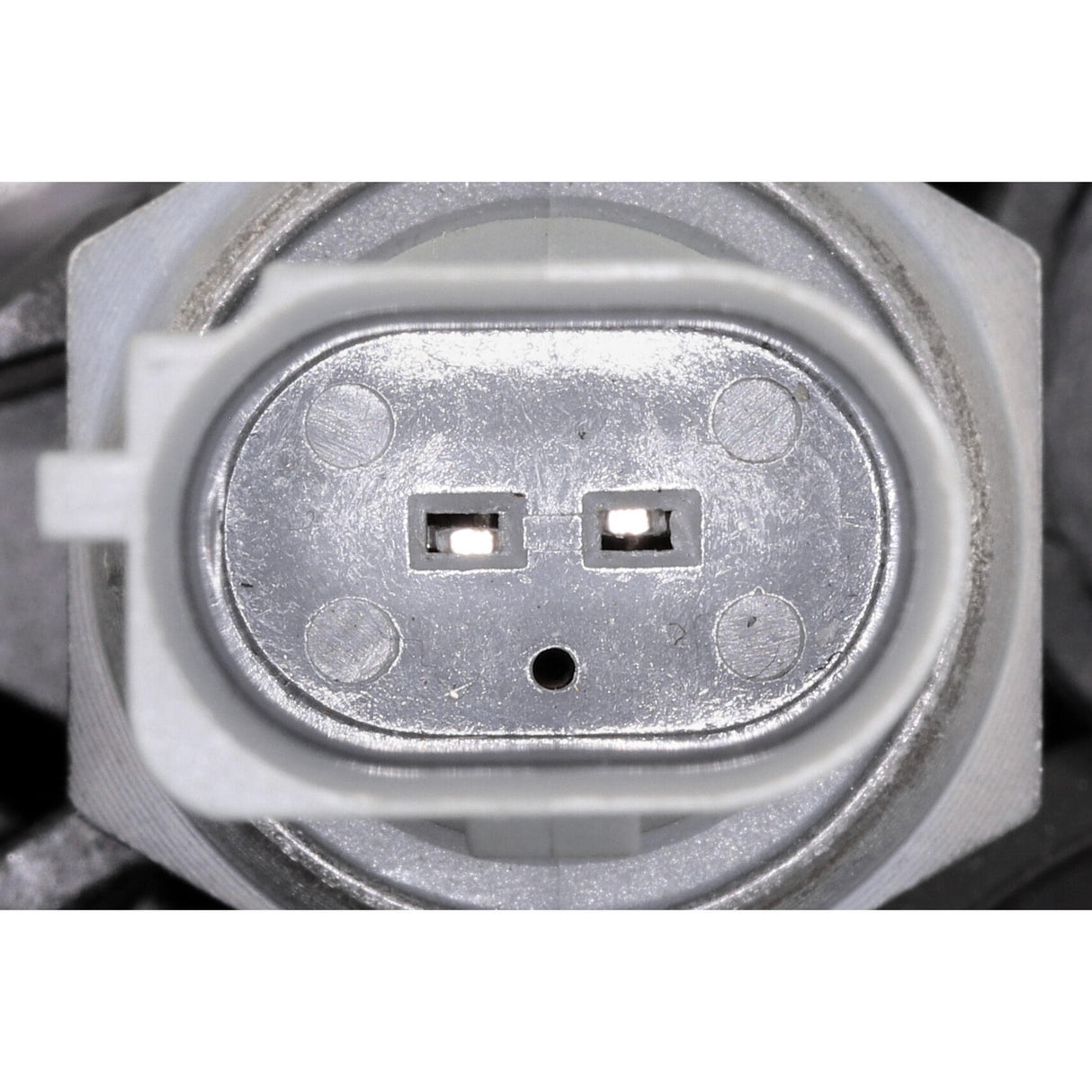 AUDI Oil filter module - VEMO V15-60-6096