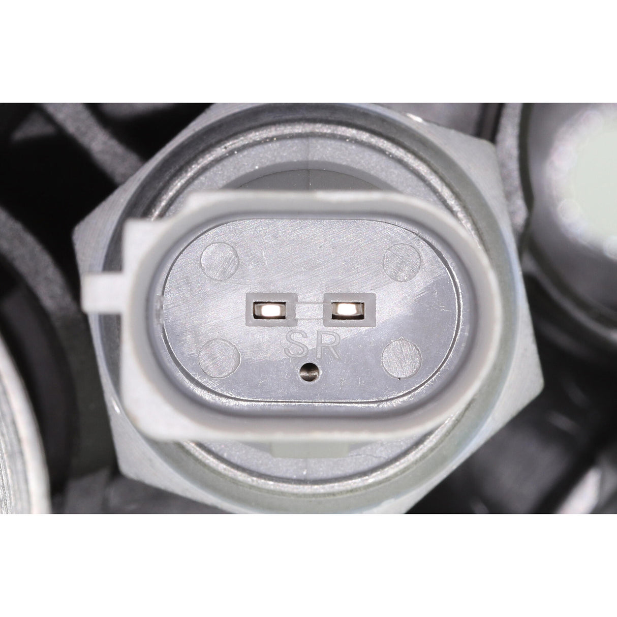 AUDI Oil filter module - VEMO V15-60-6098