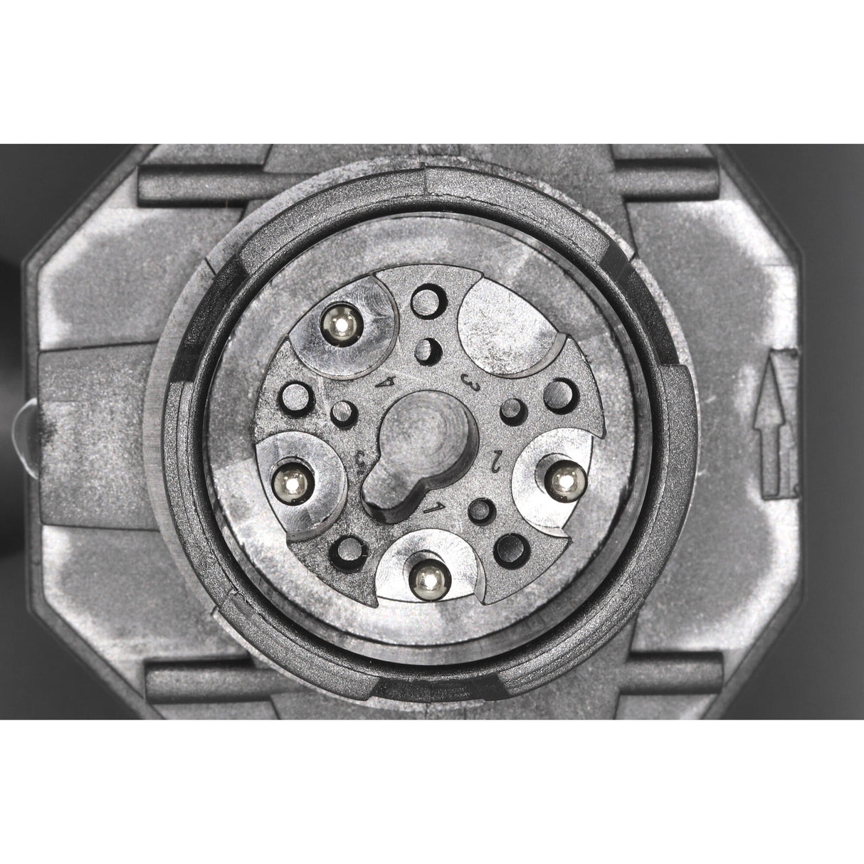 MERCEDES-BENZ Mass Air Flow Sensor - VEMO V30-72-0005