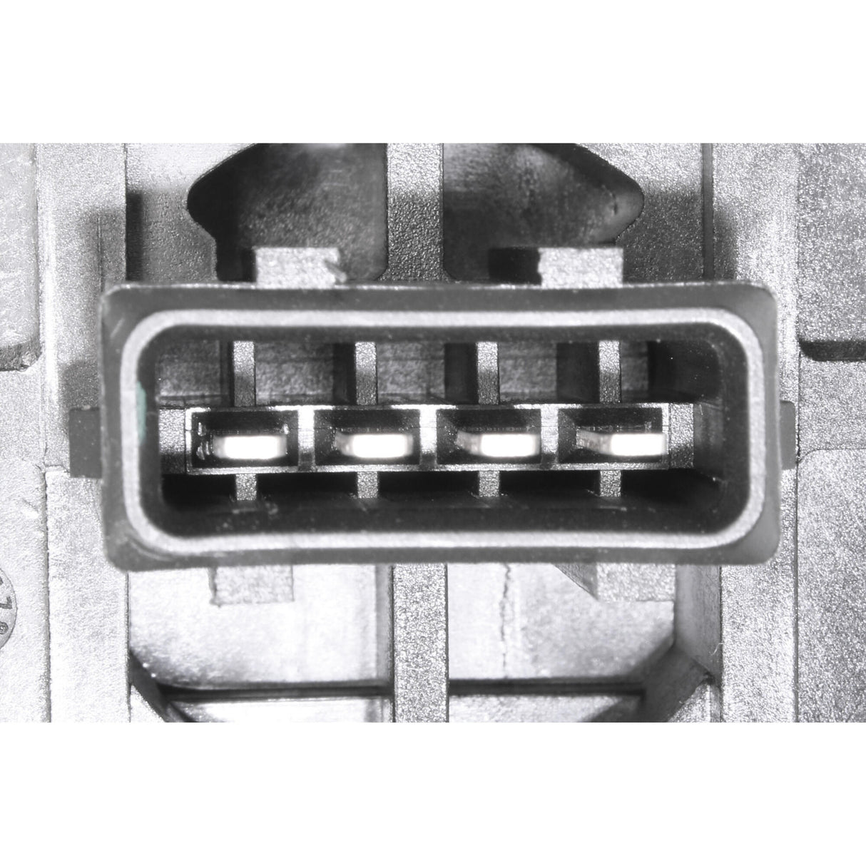 HYUNDAI Mass Air Flow Sensor - VEMO V52-72-0111