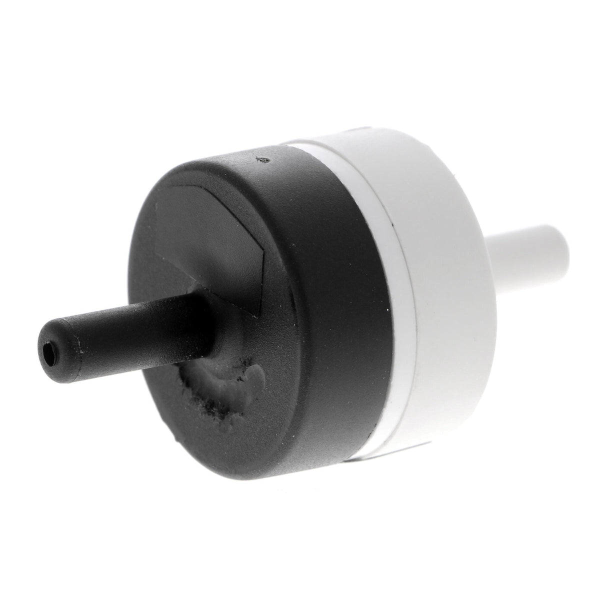 VOLVO Valve, secondary air system - VEMO V95-66-0001