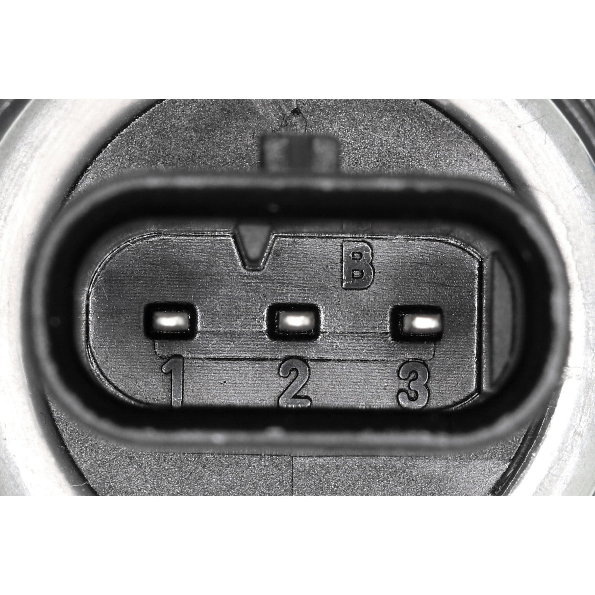 VOLVO Sensor, fuel pressure - VEMO V95-72-0137