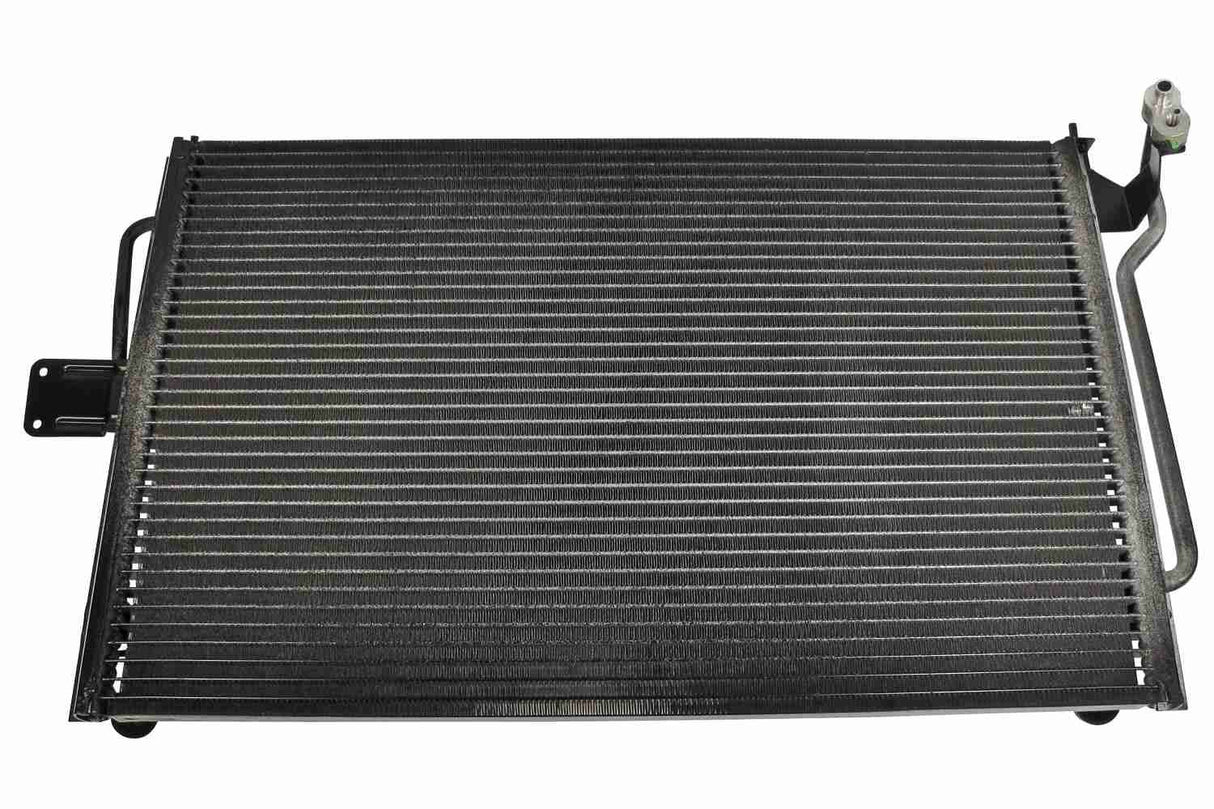Condenser, air conditioning - V40-62-0001