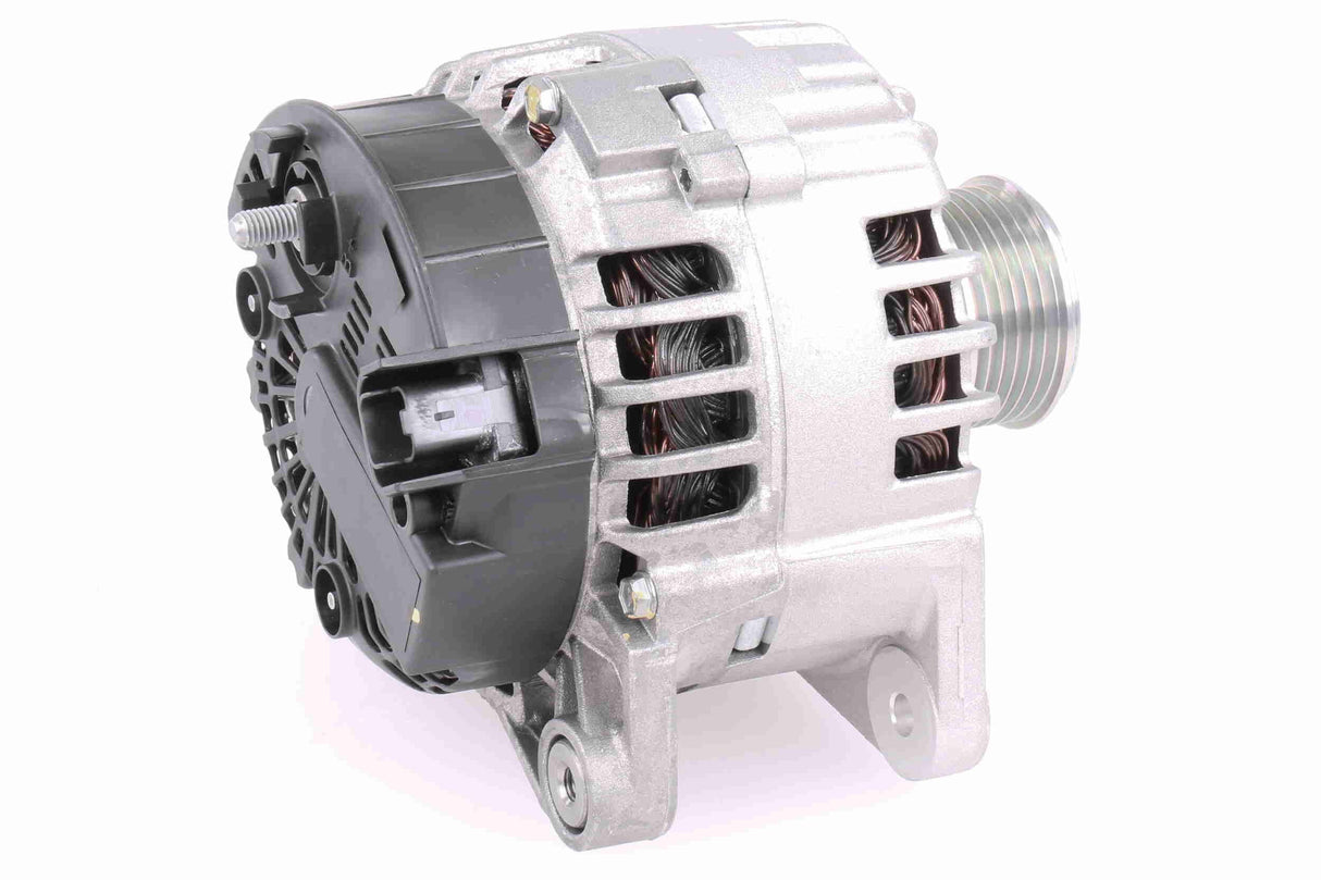 Alternator - V46-13-82600