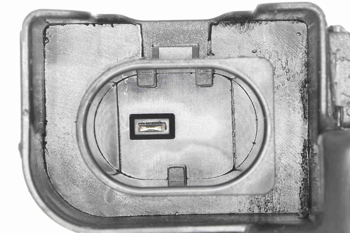 Alternator - V20-13-50015