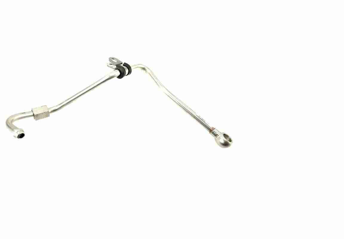 Oil Line, charger - V10-7831