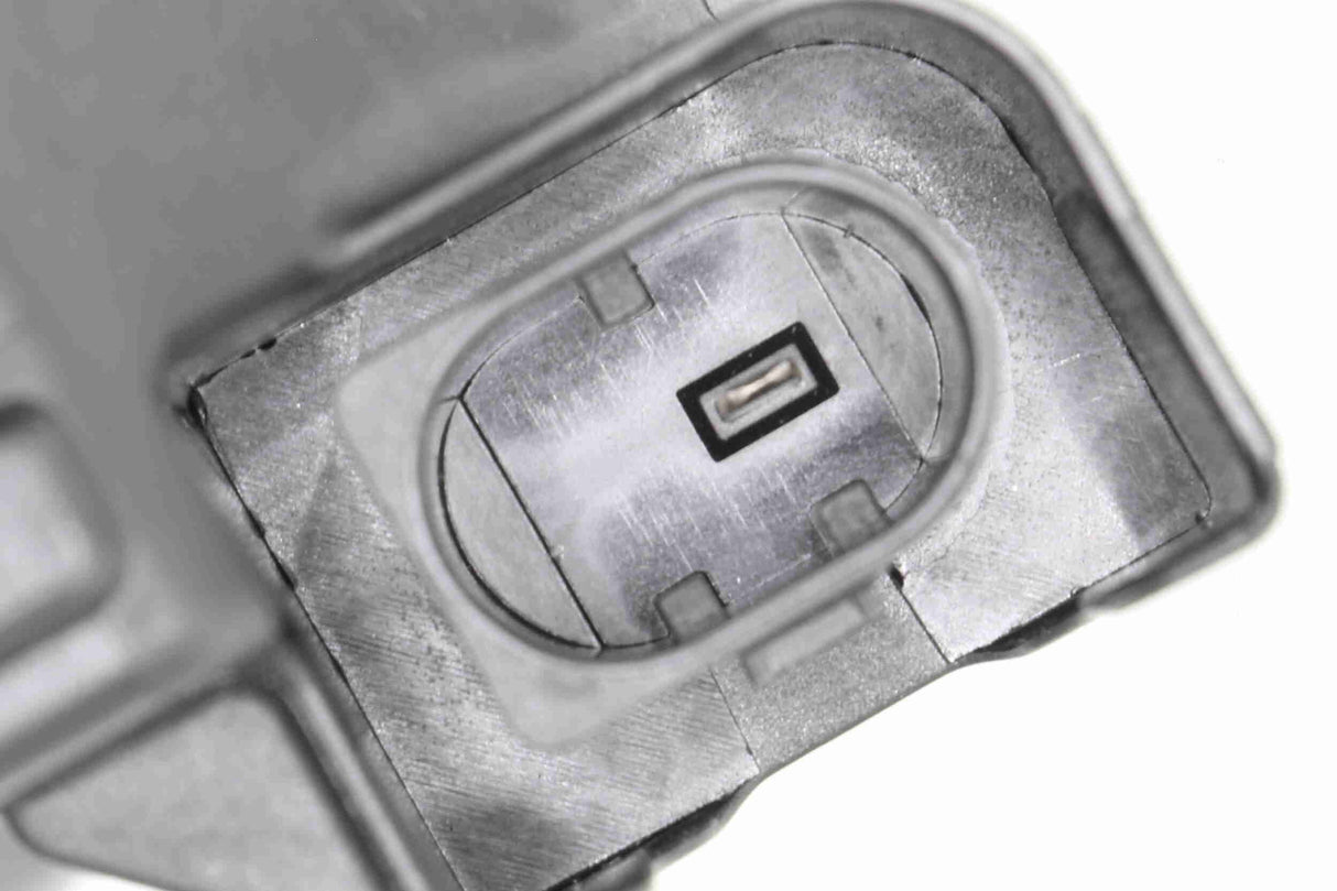 Alternator - V20-13-50010