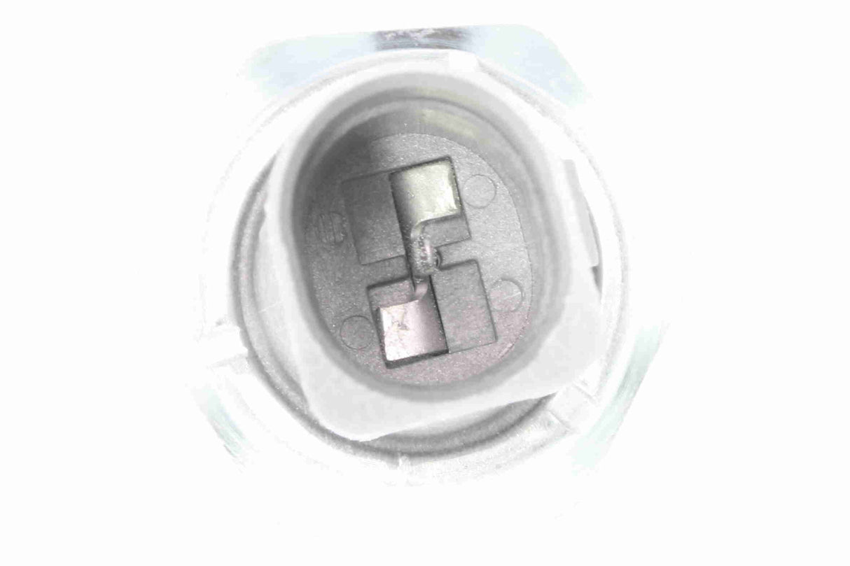 Oil Pressure Switch - V15-99-2018
