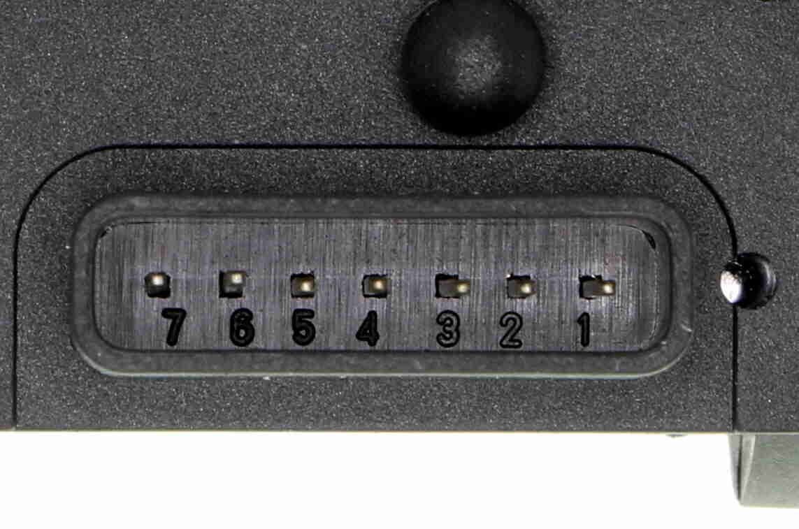 Switch, cruise control - V15-80-3231