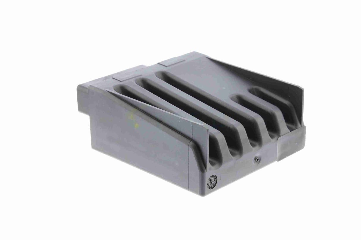 Relay, fuel pump - V15-71-0074