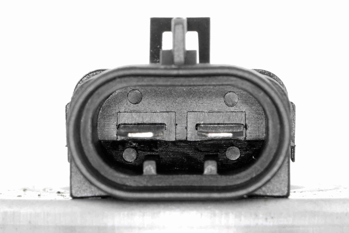 Fan, engine cooling - V40-01-1012