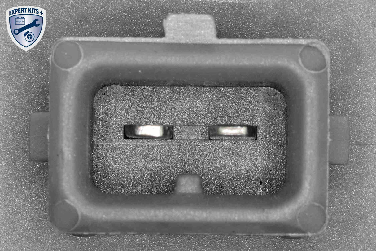 Housing, oil filter - V95-0568