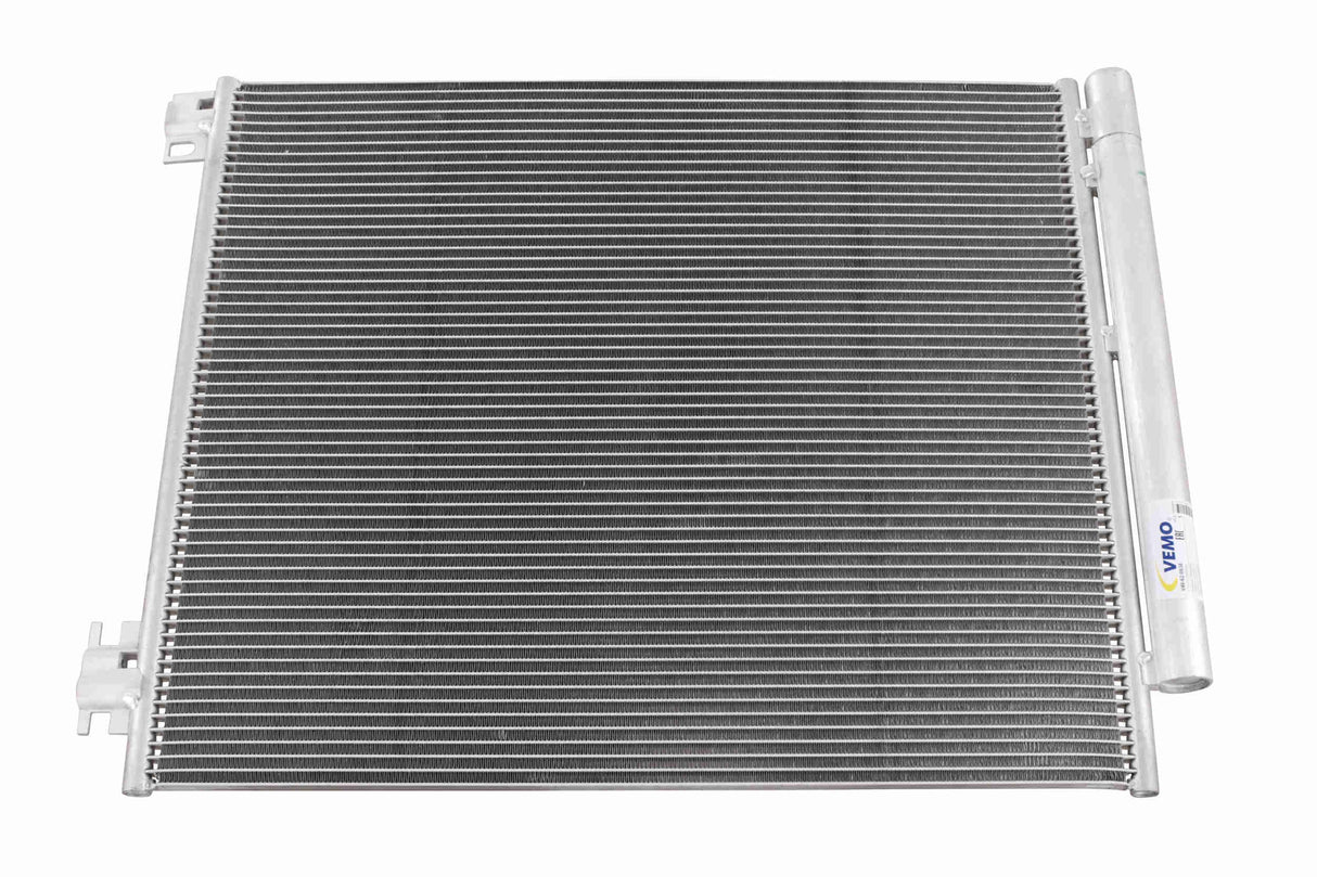 Condenser, air conditioning - V46-62-0038