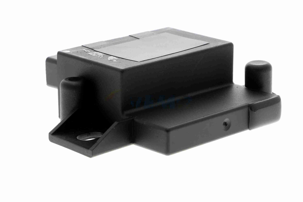 Relay, fuel pump - V15-71-0070