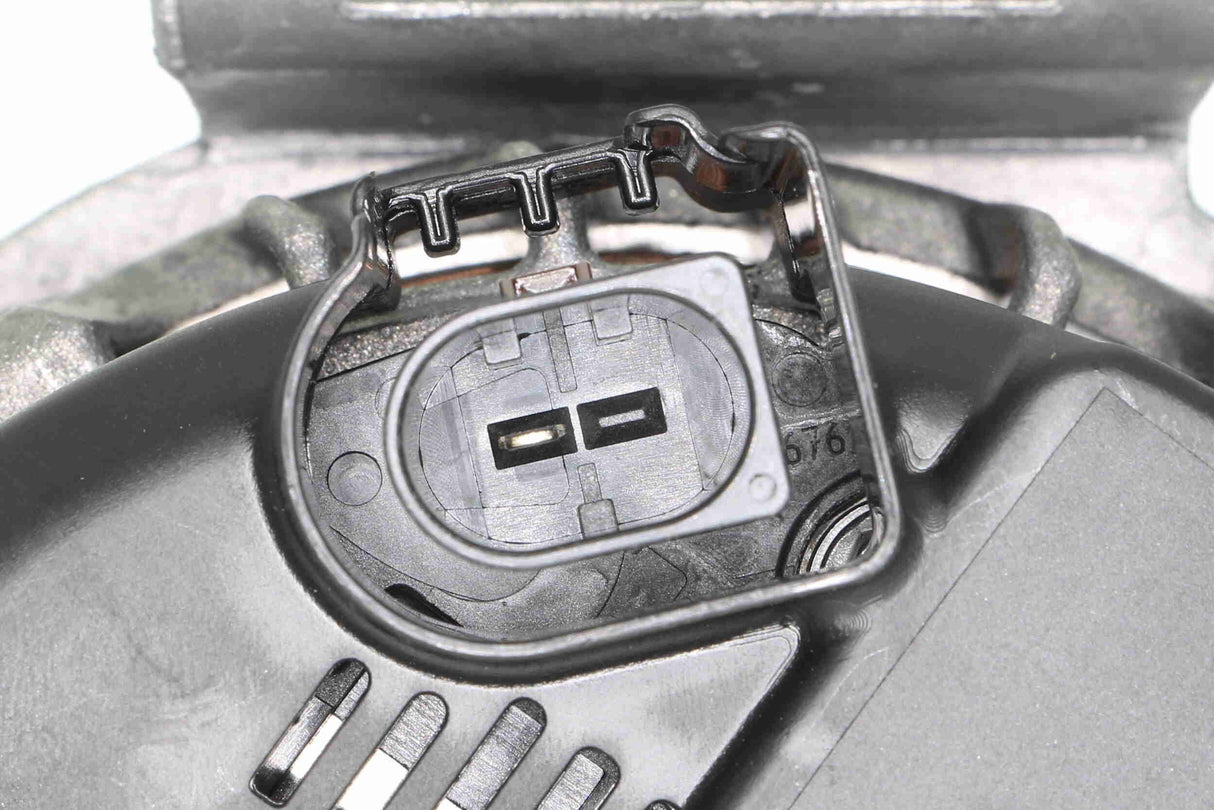 Alternator - V30-13-50001