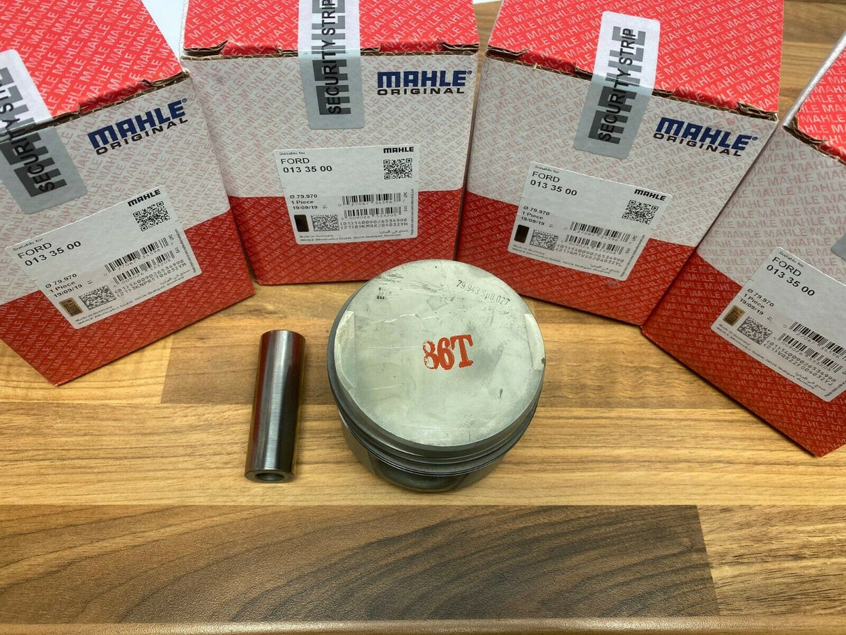 4 x Ford Escort RS Turbo & Fiesta RSTurbo Mahle STD CVH Pistons 0133500
