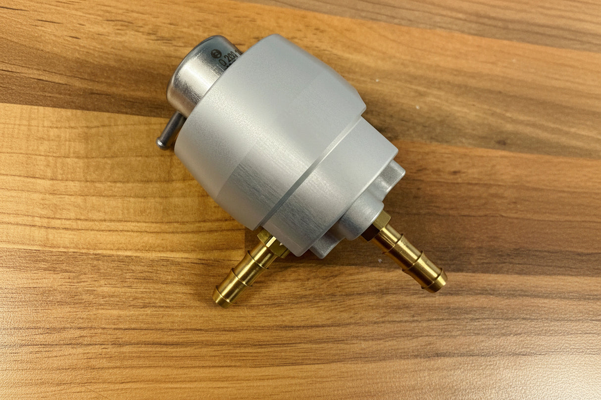 2WD Ford Sierra Cosworth Fuel Pressure Regulator 3 Door / Sapphire & RS500