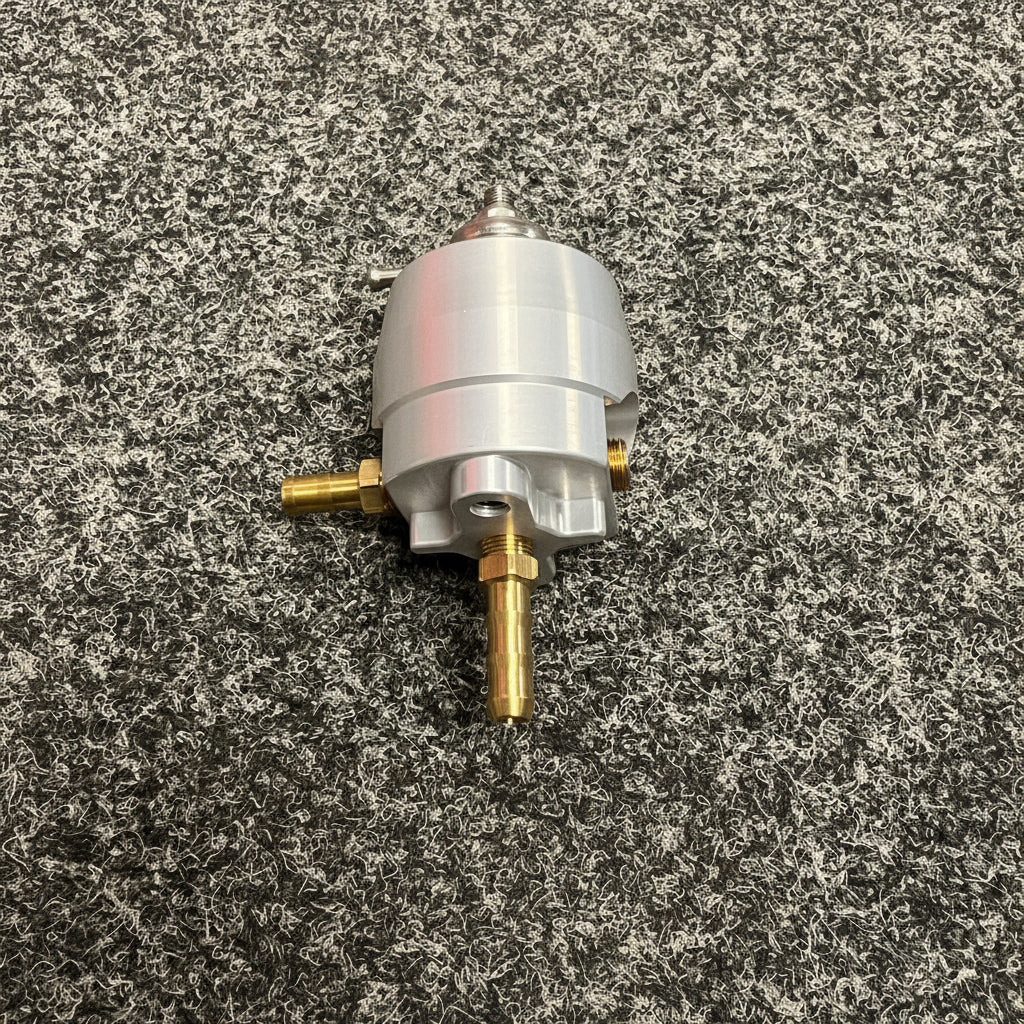Ford Sierra Sapphire Cosworth 2wd YB Adjustable 0-5 bar Fuel Pressure Regulator