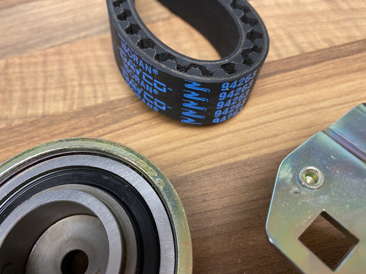 Vauxhall Astra Cavalier Calibra C20XE 141T Dayco Cam Belt + INA Tensioner + Water Pump Kit