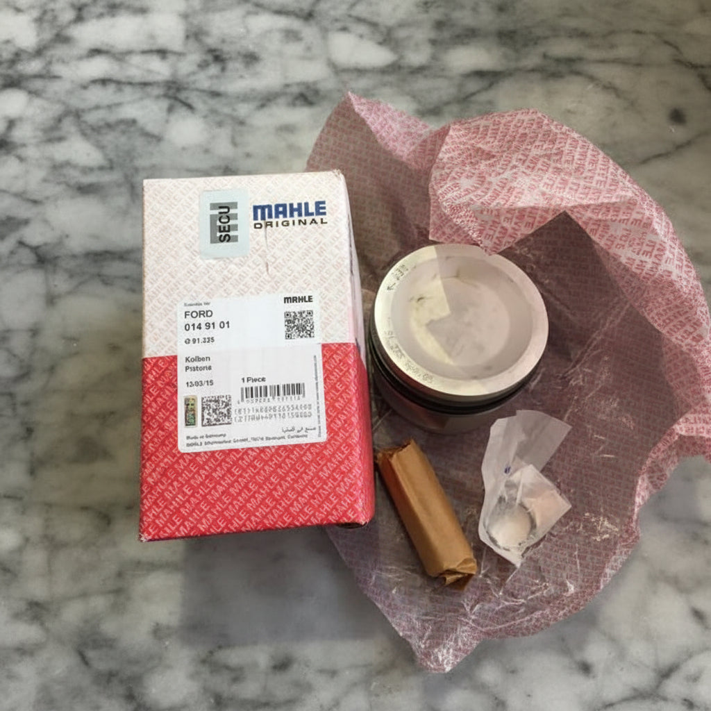 Cosworth YB Mahle Piston Set - 4 pistons inc Rings and Gudgeon Pins