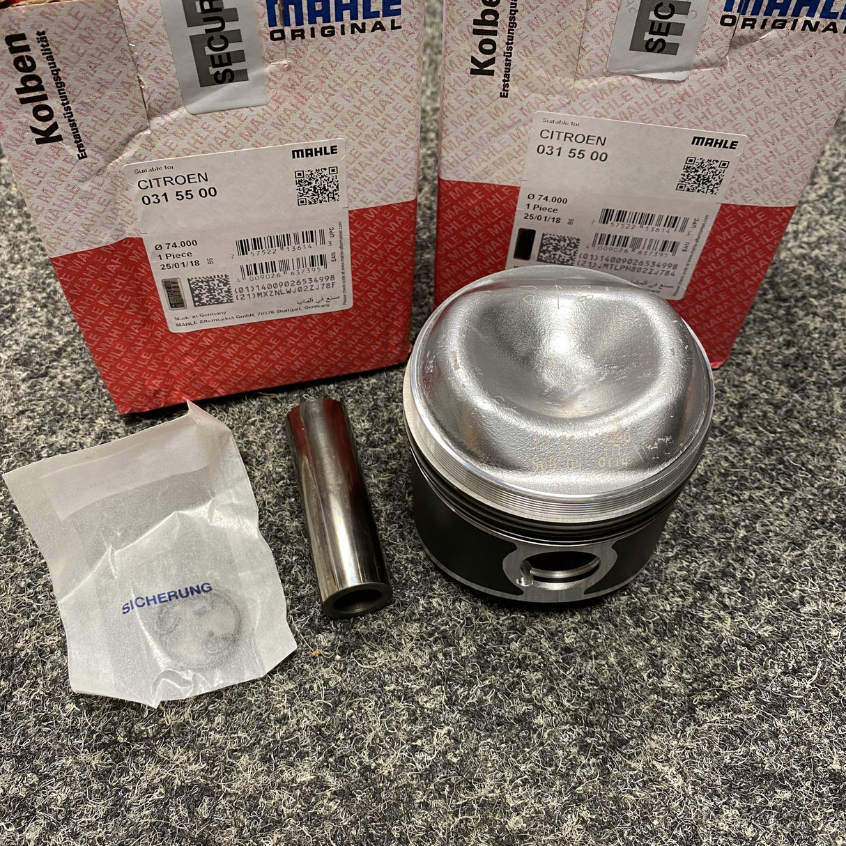 Citroen 2 CV 6 / DYANE 6 / MEHARI 0.6 STD 74mm Mahle Pistons X2 M28/1 M4 A06/635