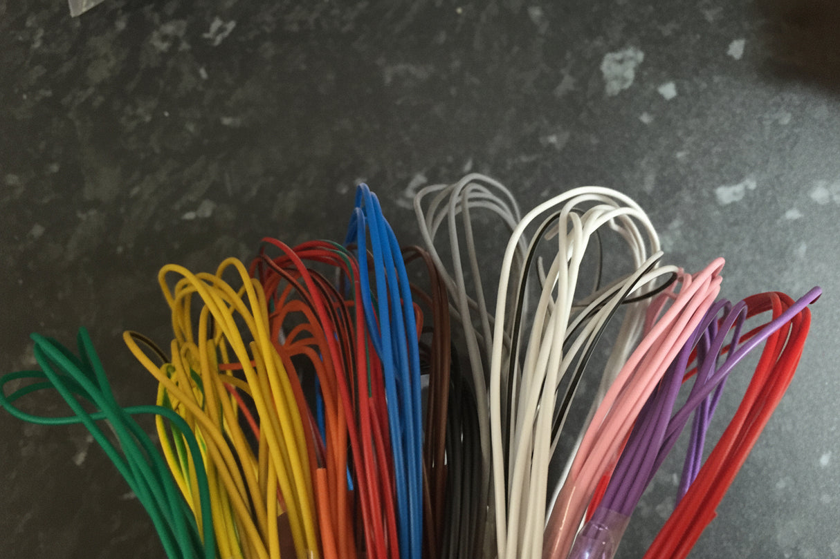 THINWALL AUTOMOTIVE 0.5mm 12V AUTO CABLE 11A CAR ENGINE LOOM WIRE - SOLID COLOURS