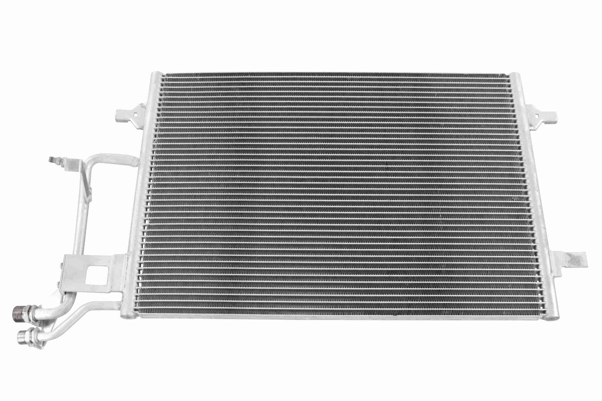 Condenser, air conditioning - V15-62-1025
