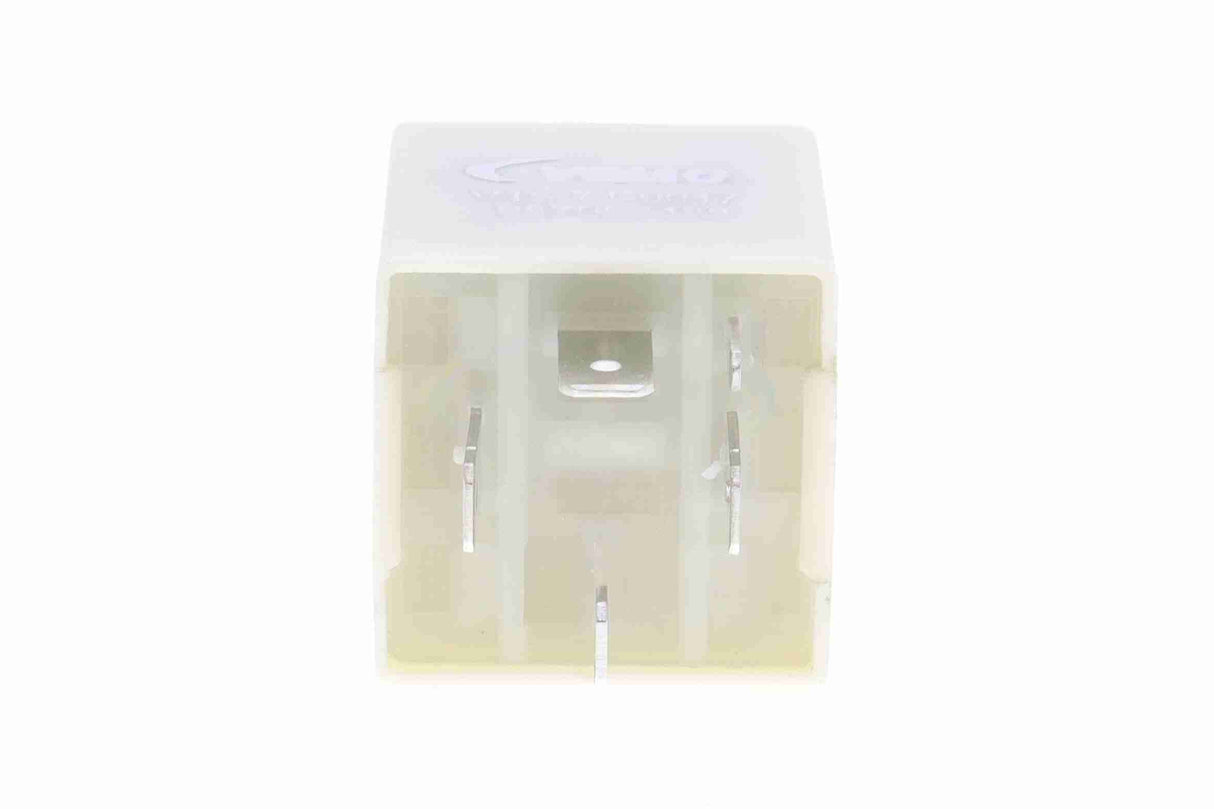 Relay, fuel pump - V15-71-0017